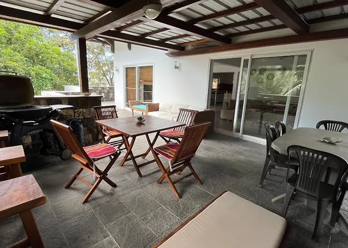 4 Bedrooms Penthouse 50 Meter To The Beach By Dream Escapes